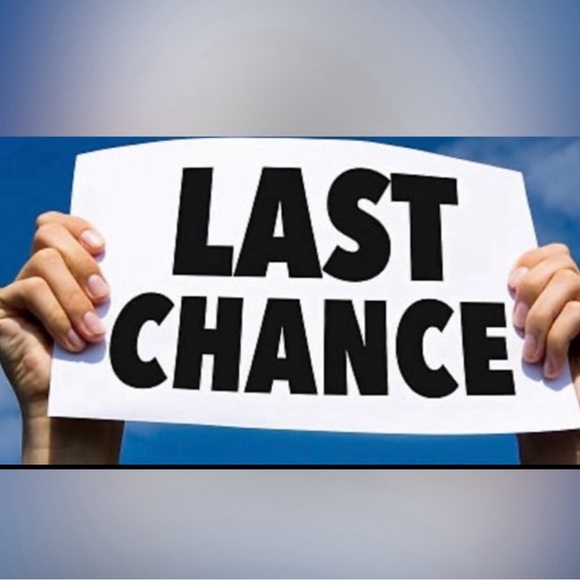 THE NEW BAG GIVEAWAY 💕🎁 Tonight at 8:45 cst pm drawing - Picture 4 of 11